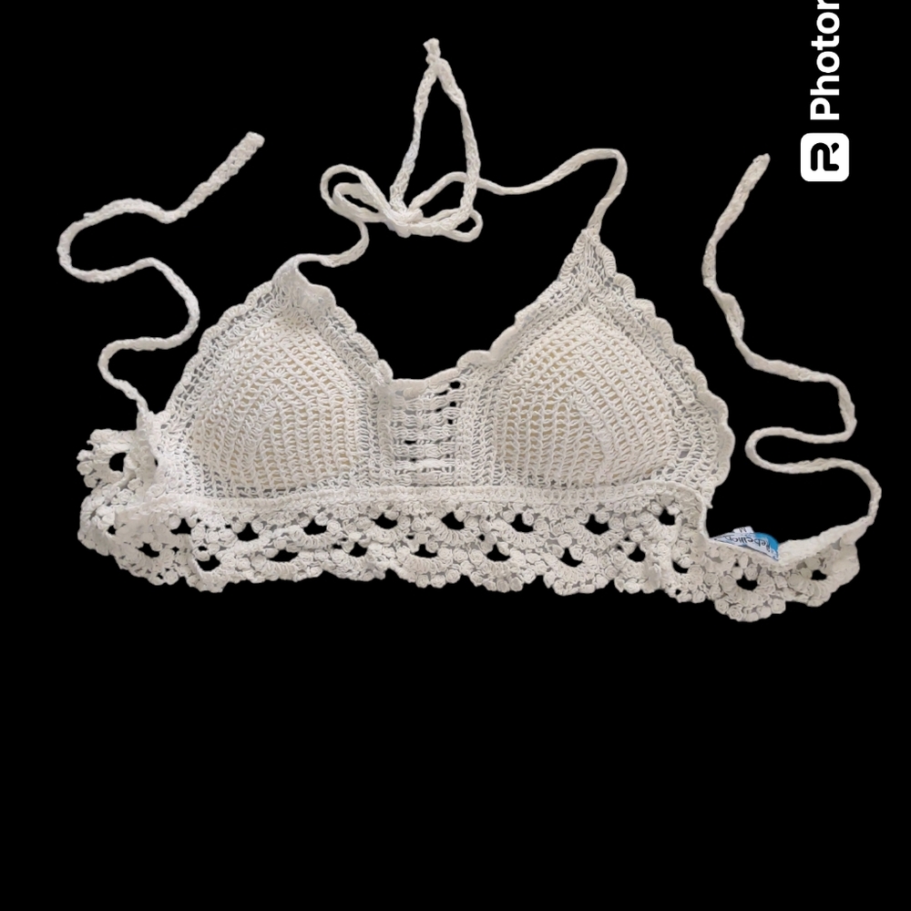 Rebellion Again crocheted bra top/bralette Size M‎ White